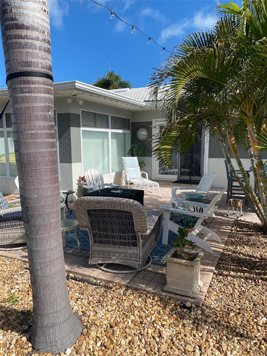 106 19TH ST, BELLEAIR BEACH, FL, 33786