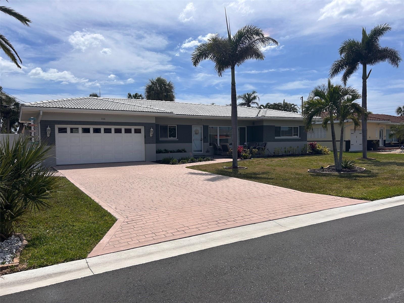 106 19TH ST, BELLEAIR BEACH, FL, 33786