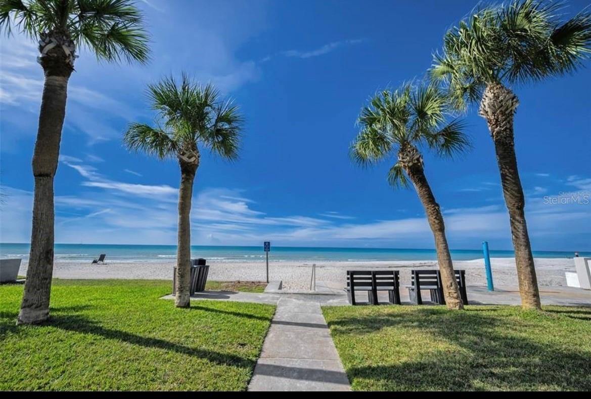 106 19TH ST, BELLEAIR BEACH, FL, 33786