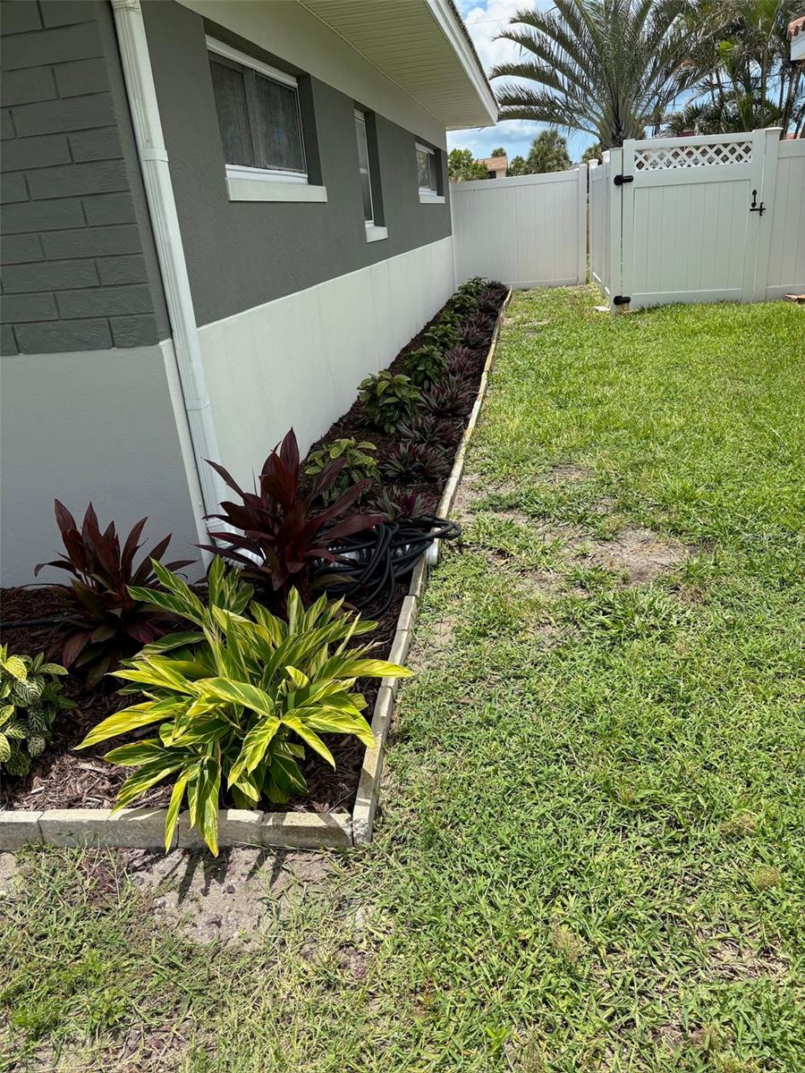106 19TH ST, BELLEAIR BEACH, FL, 33786