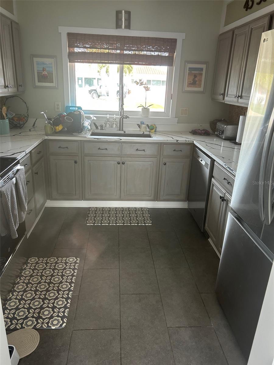 106 19TH ST, BELLEAIR BEACH, FL, 33786