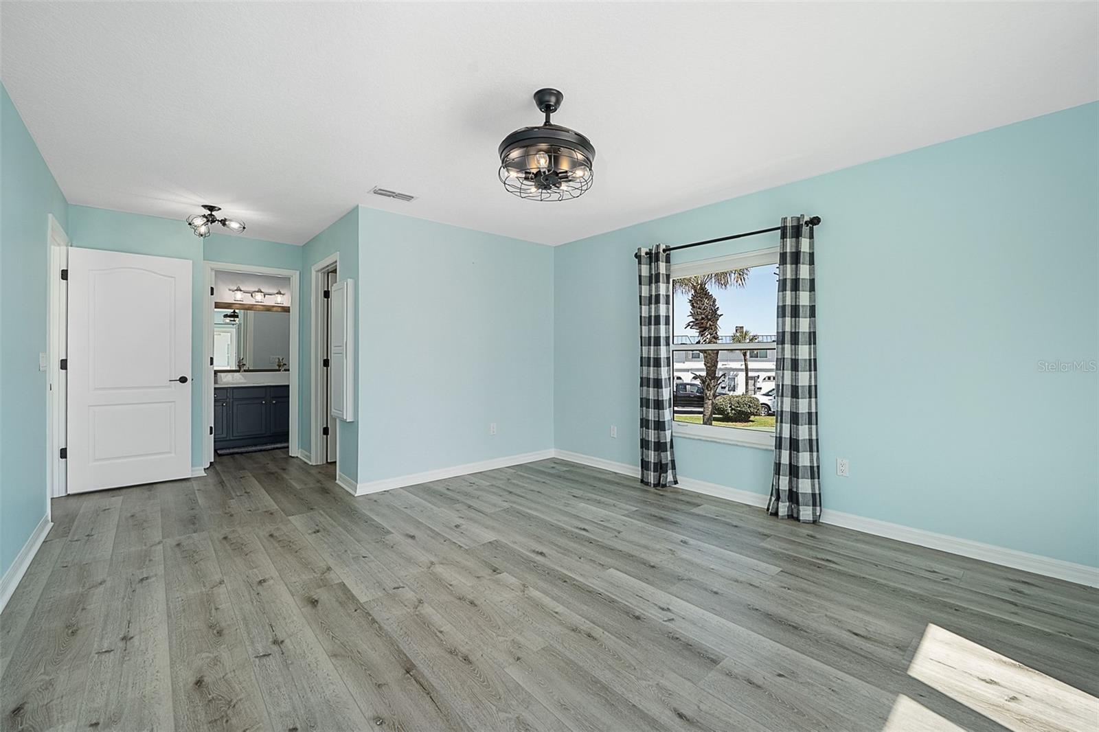 5 SUNNY BEACH DR, ORMOND BEACH, FL, 32176