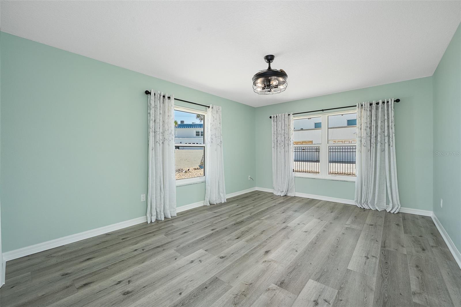 5 SUNNY BEACH DR, ORMOND BEACH, FL, 32176