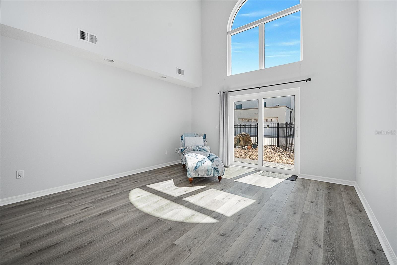 5 SUNNY BEACH DR, ORMOND BEACH, FL, 32176