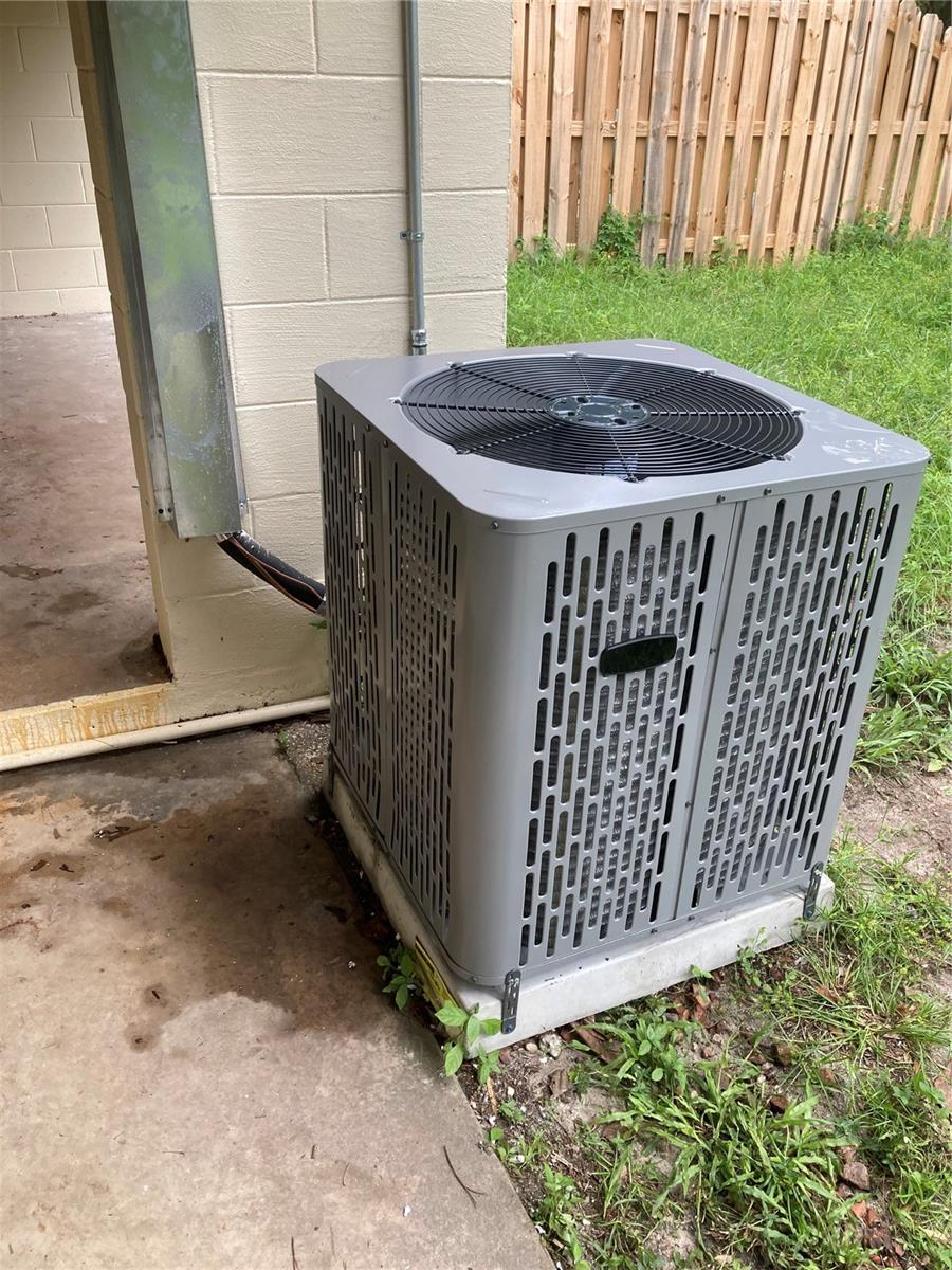 5221 N RONALD REAGAN BLVD, SANFORD, FL, 32773