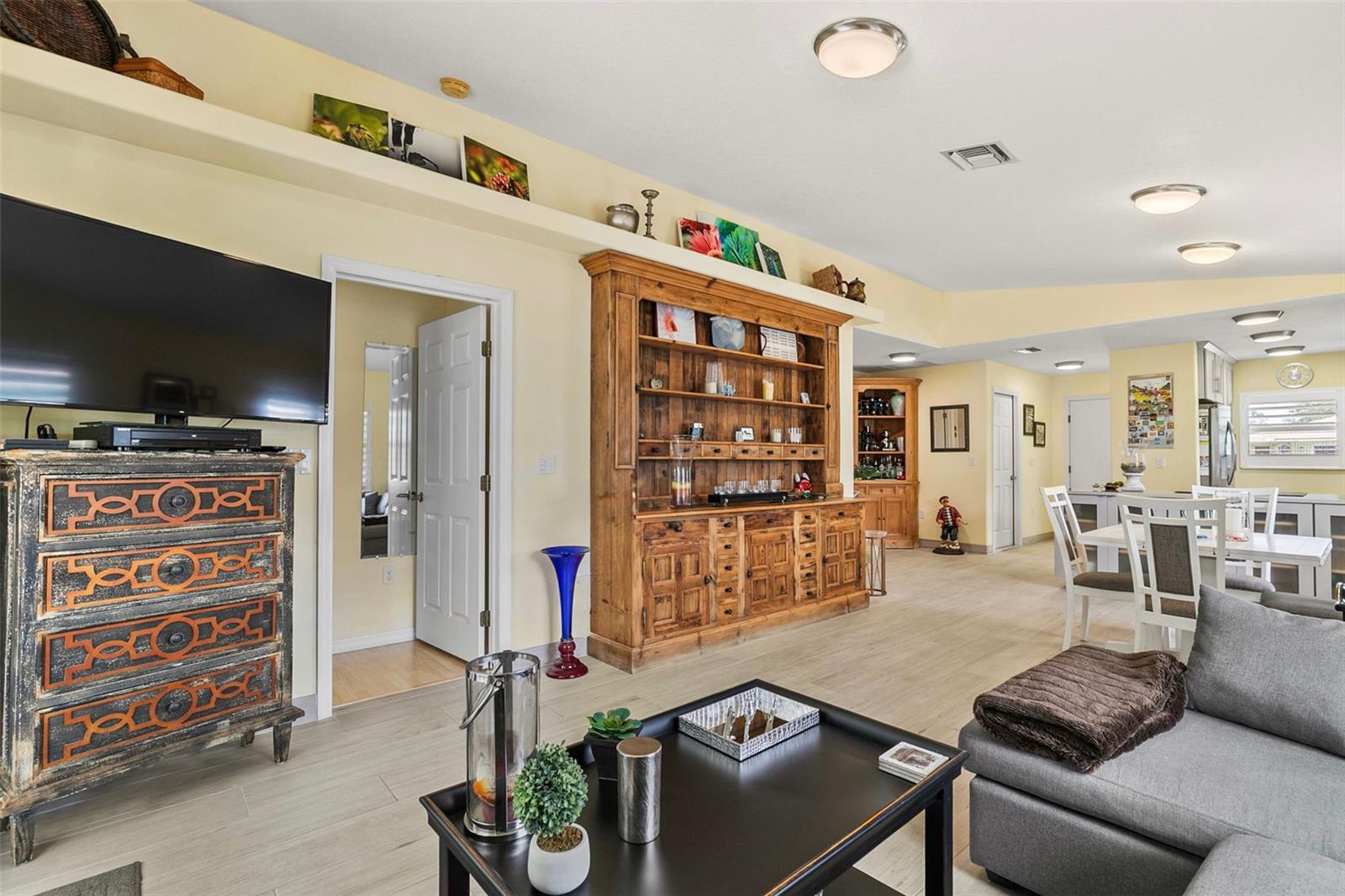 1866 VAMO DR, SARASOTA, FL, 34231