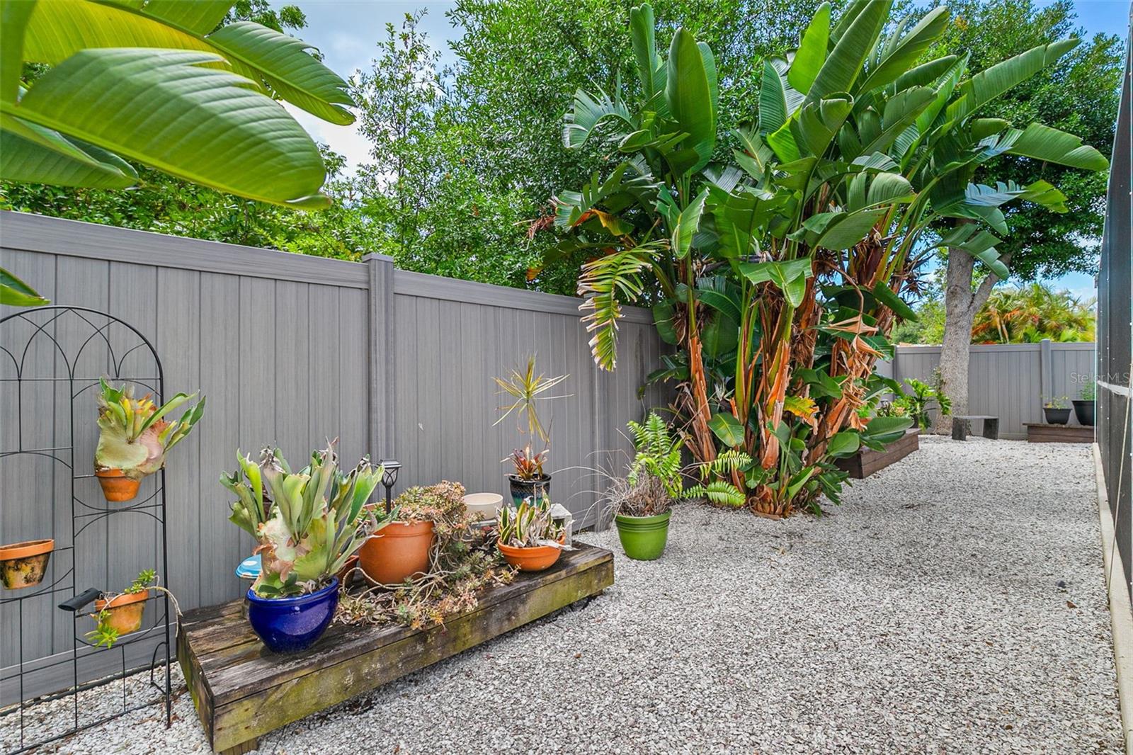 1866 VAMO DR, SARASOTA, FL, 34231