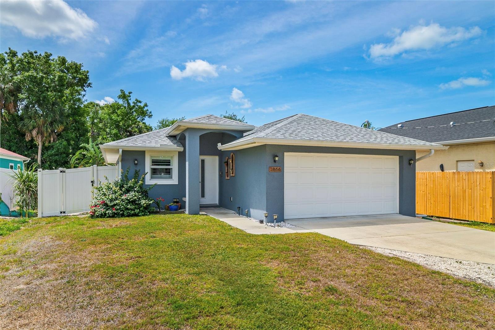 1866 VAMO DR, SARASOTA, FL, 34231