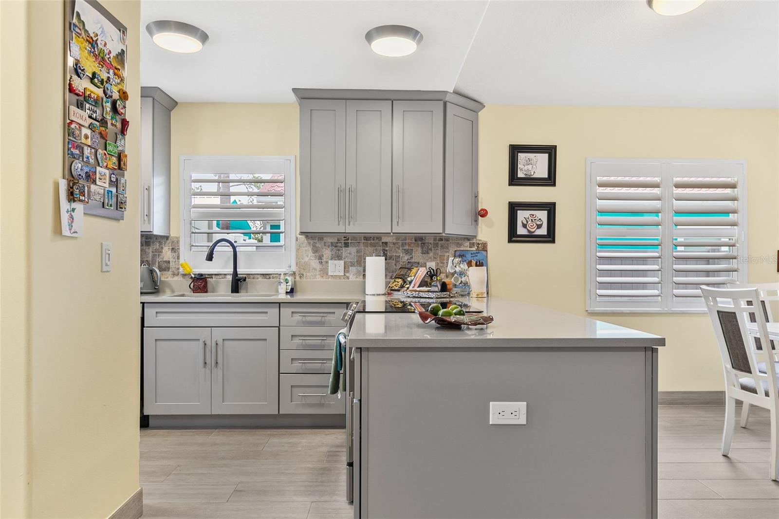 1866 VAMO DR, SARASOTA, FL, 34231