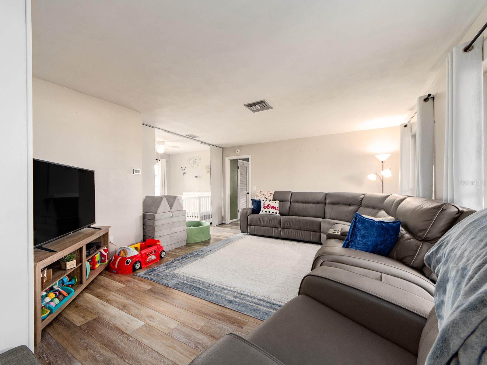 1678 ALGONQUIN DR, CLEARWATER, FL, 33755