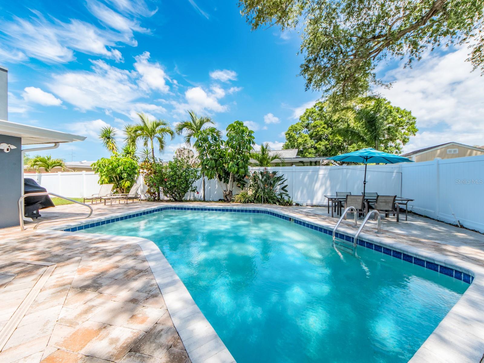 1678 ALGONQUIN DR, CLEARWATER, FL, 33755