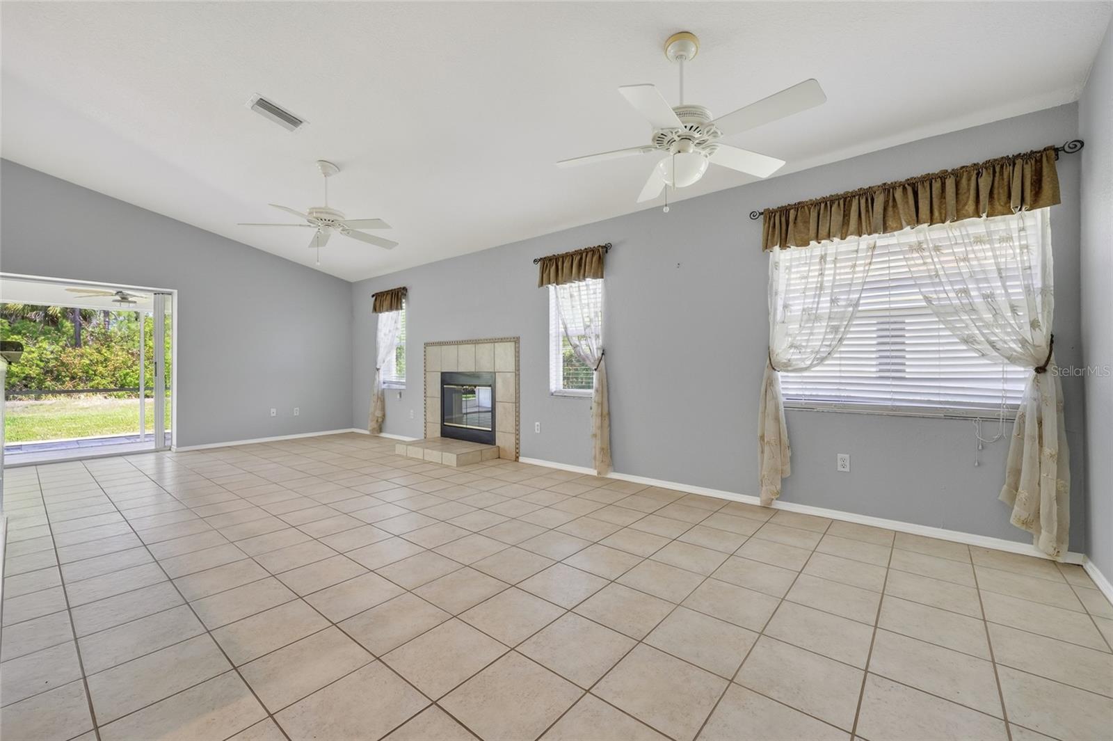13440 SW PEMBROKE CIR N, LAKE SUZY, FL, 34269