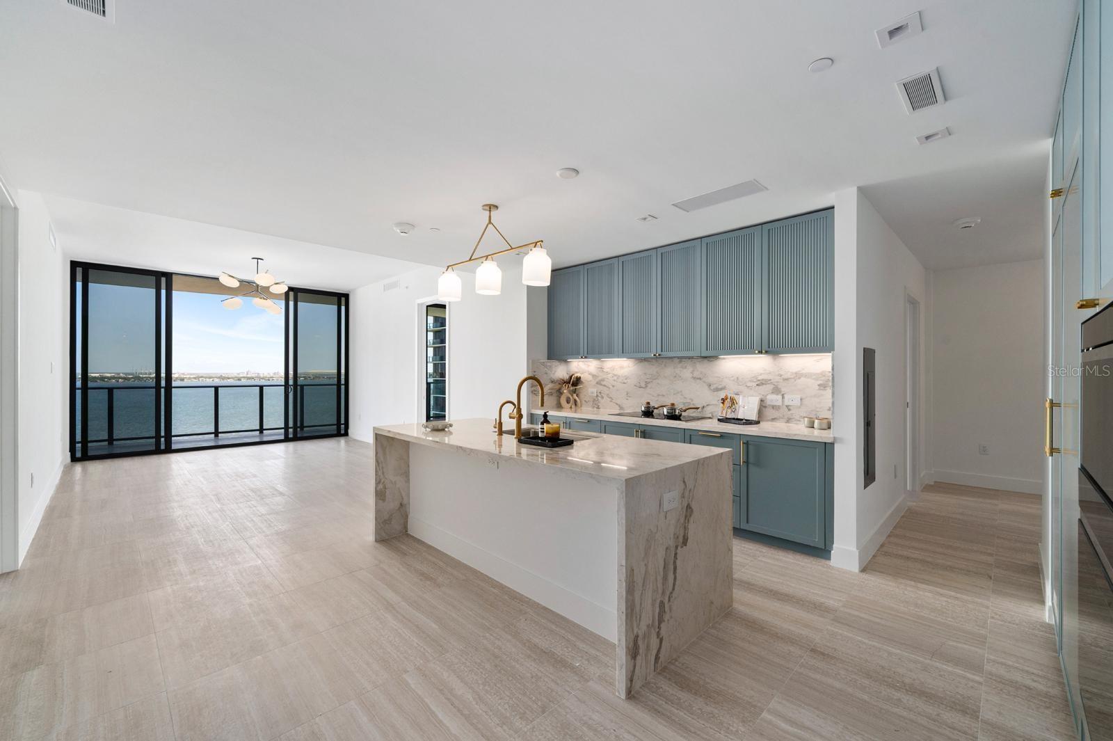 3015 S YSABELLA AVE #1602, TAMPA, FL, 33629