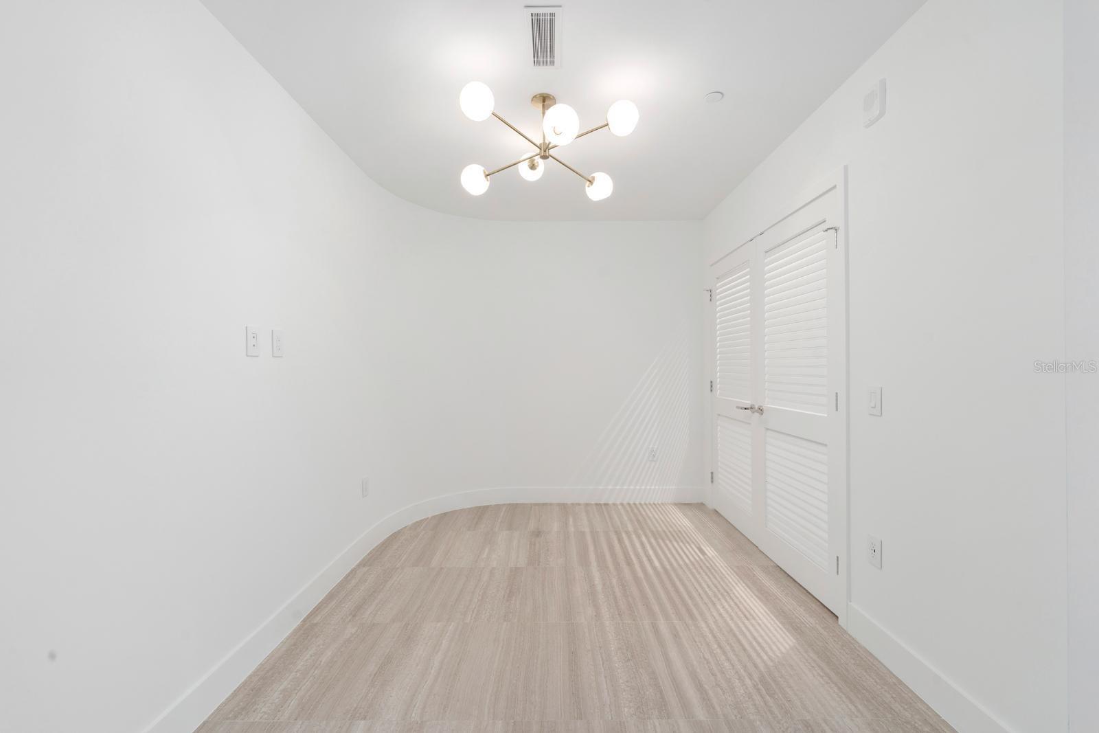 3015 S YSABELLA AVE #1602, TAMPA, FL, 33629