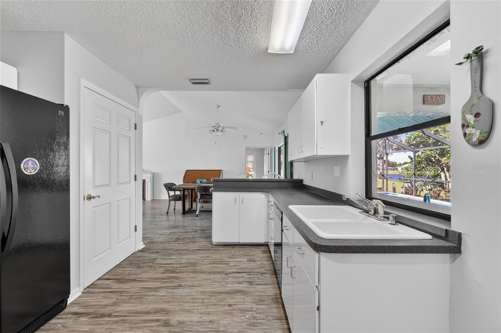 289 MACARTHUR DR, PORT CHARLOTTE, FL, 33954