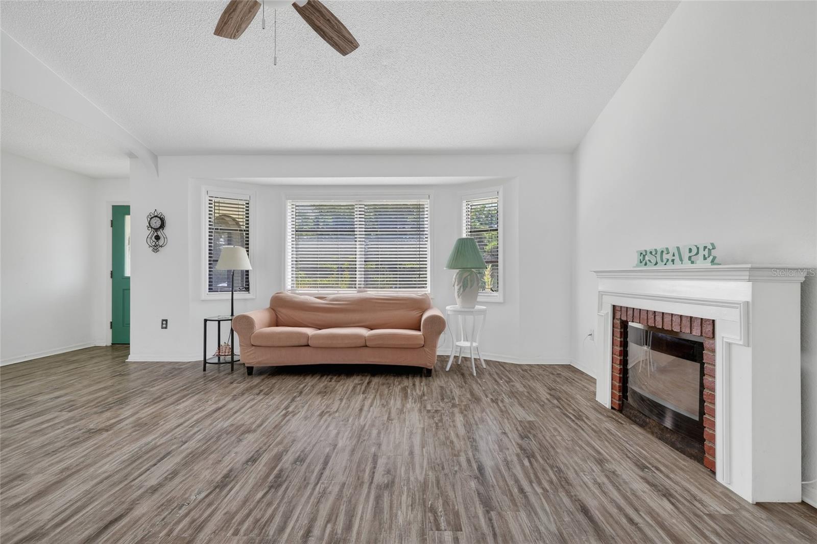 289 MACARTHUR DR, PORT CHARLOTTE, FL, 33954