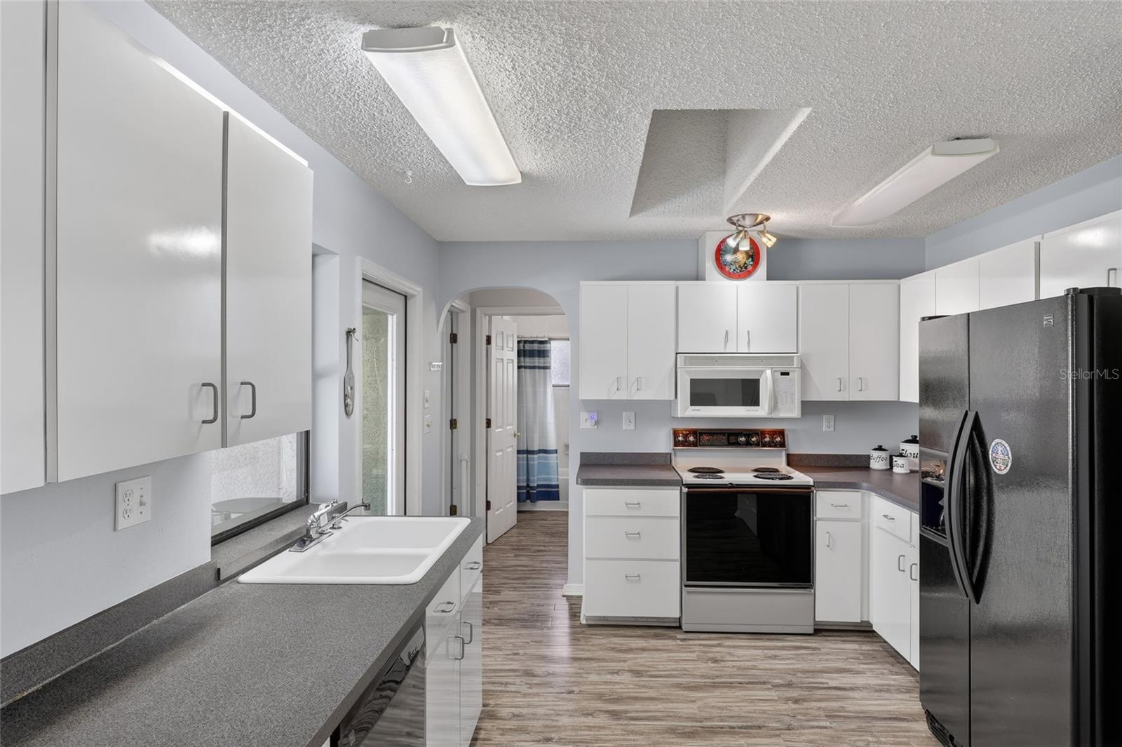 289 MACARTHUR DR, PORT CHARLOTTE, FL, 33954