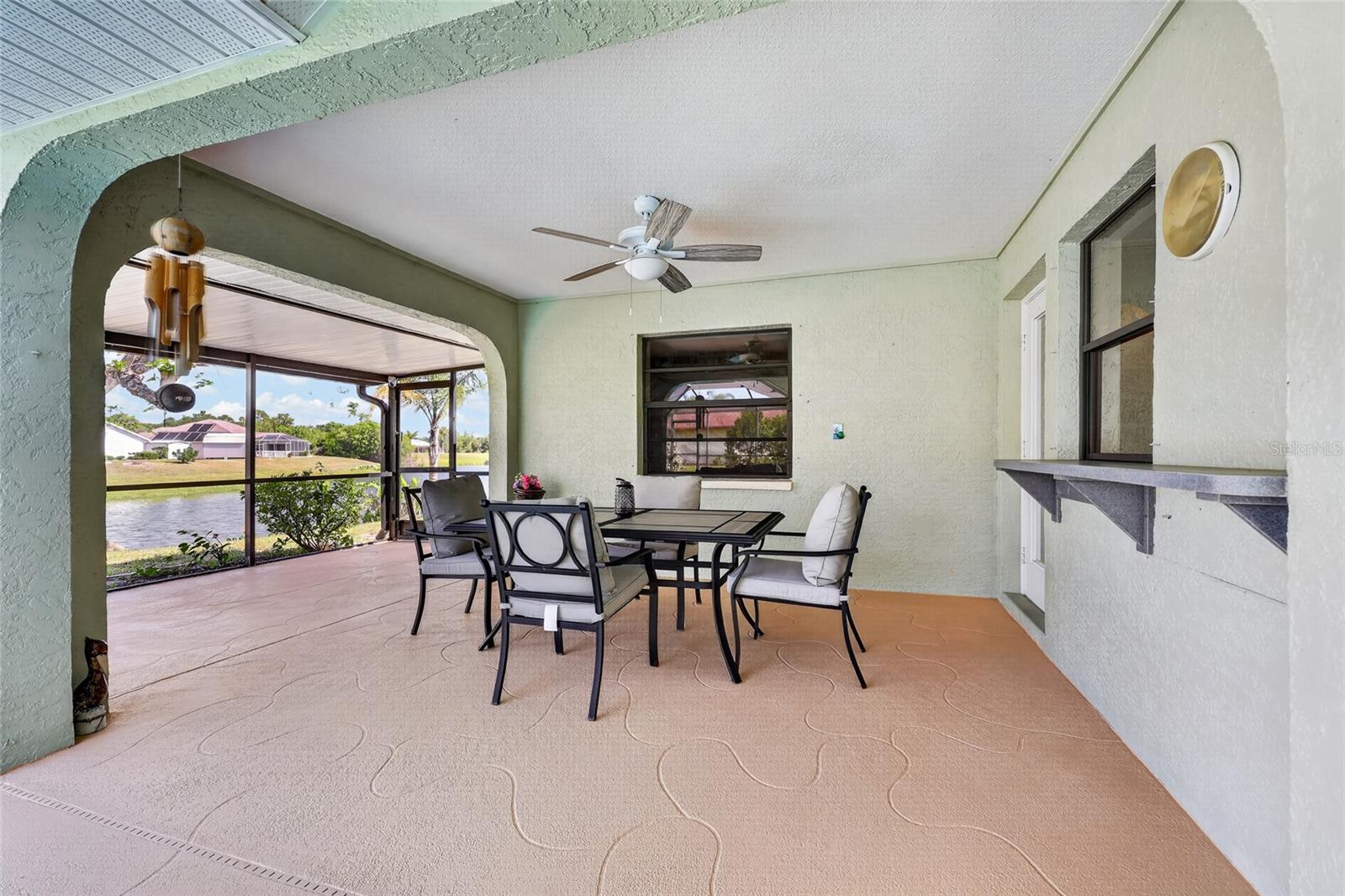 289 MACARTHUR DR, PORT CHARLOTTE, FL, 33954