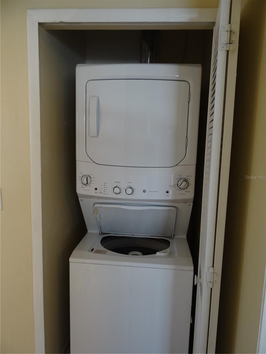 2983 62ND AVE N, ST PETERSBURG, FL, 33702