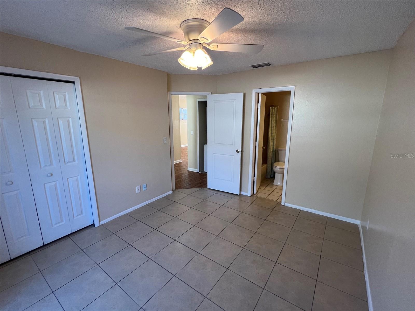 2983 62ND AVE N, ST PETERSBURG, FL, 33702