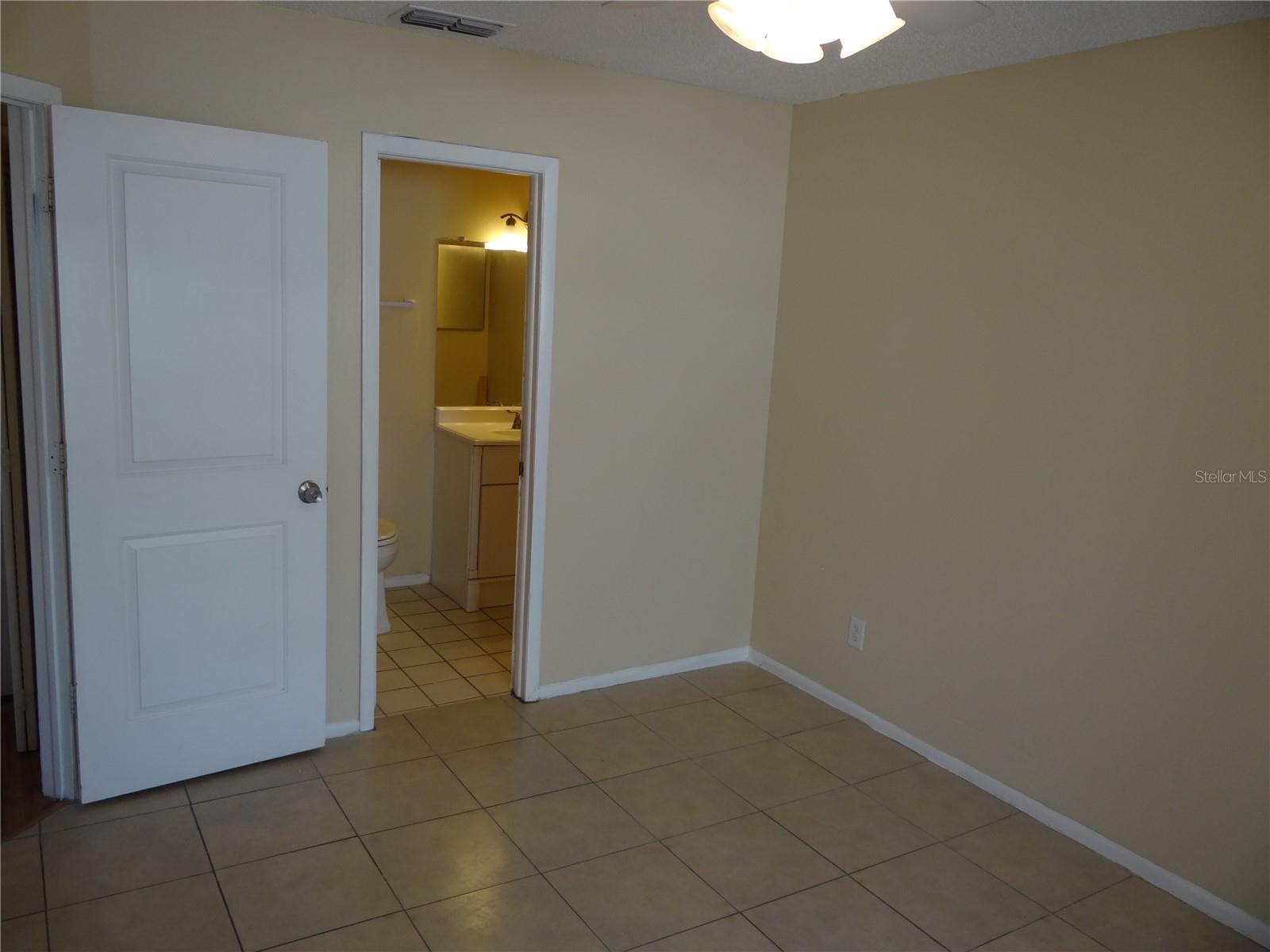 2983 62ND AVE N, ST PETERSBURG, FL, 33702