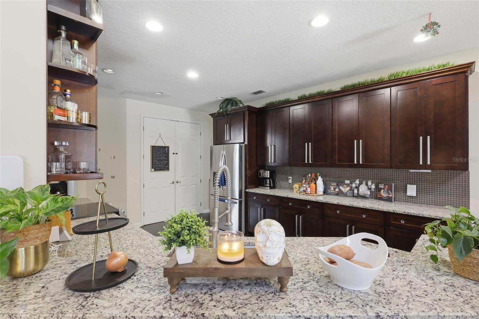 1666 MARINA LAKE DR, KISSIMMEE, FL, 34744