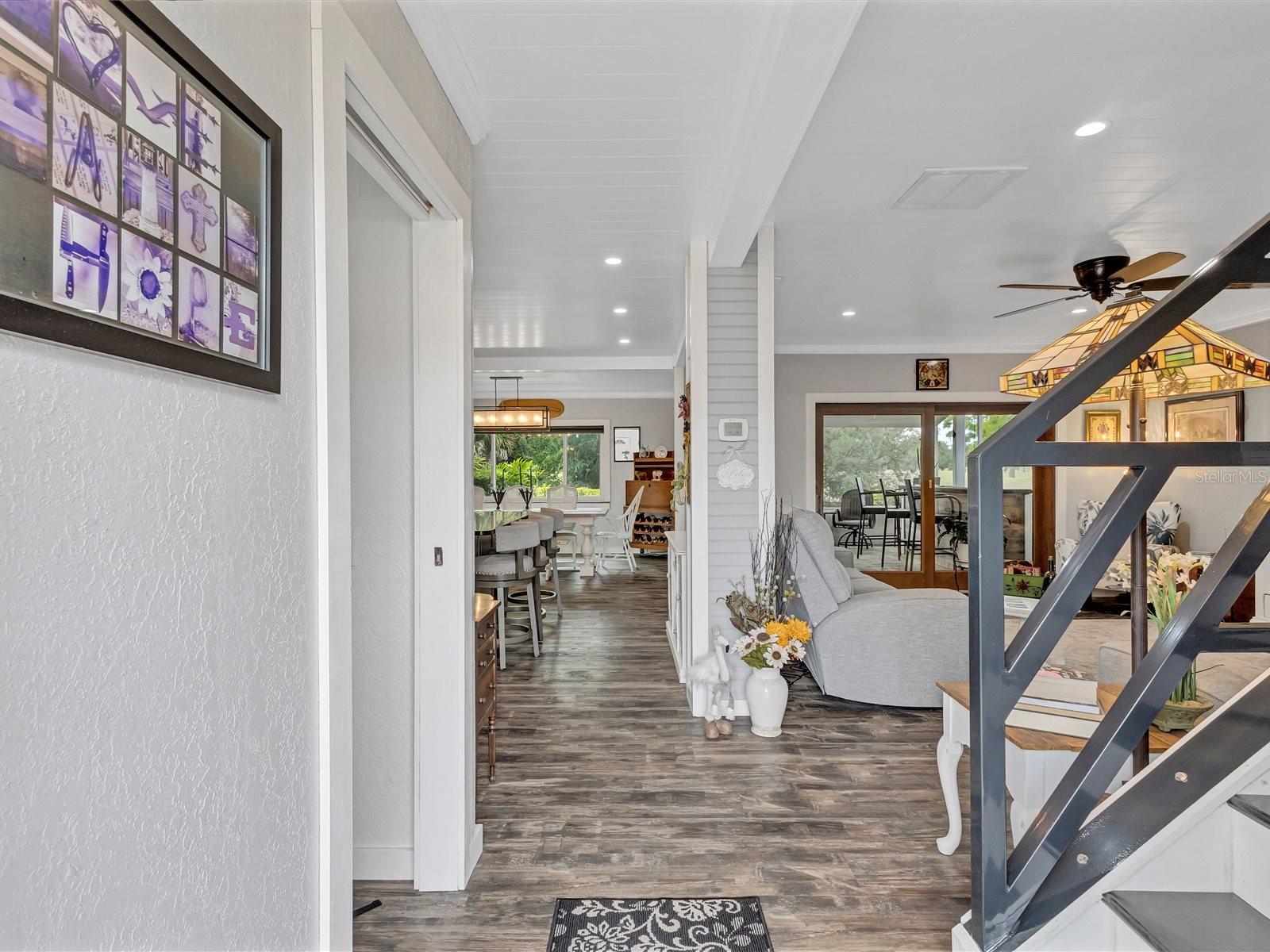 7581 CUMBERLAND RD #7, SEMINOLE, FL, 33777