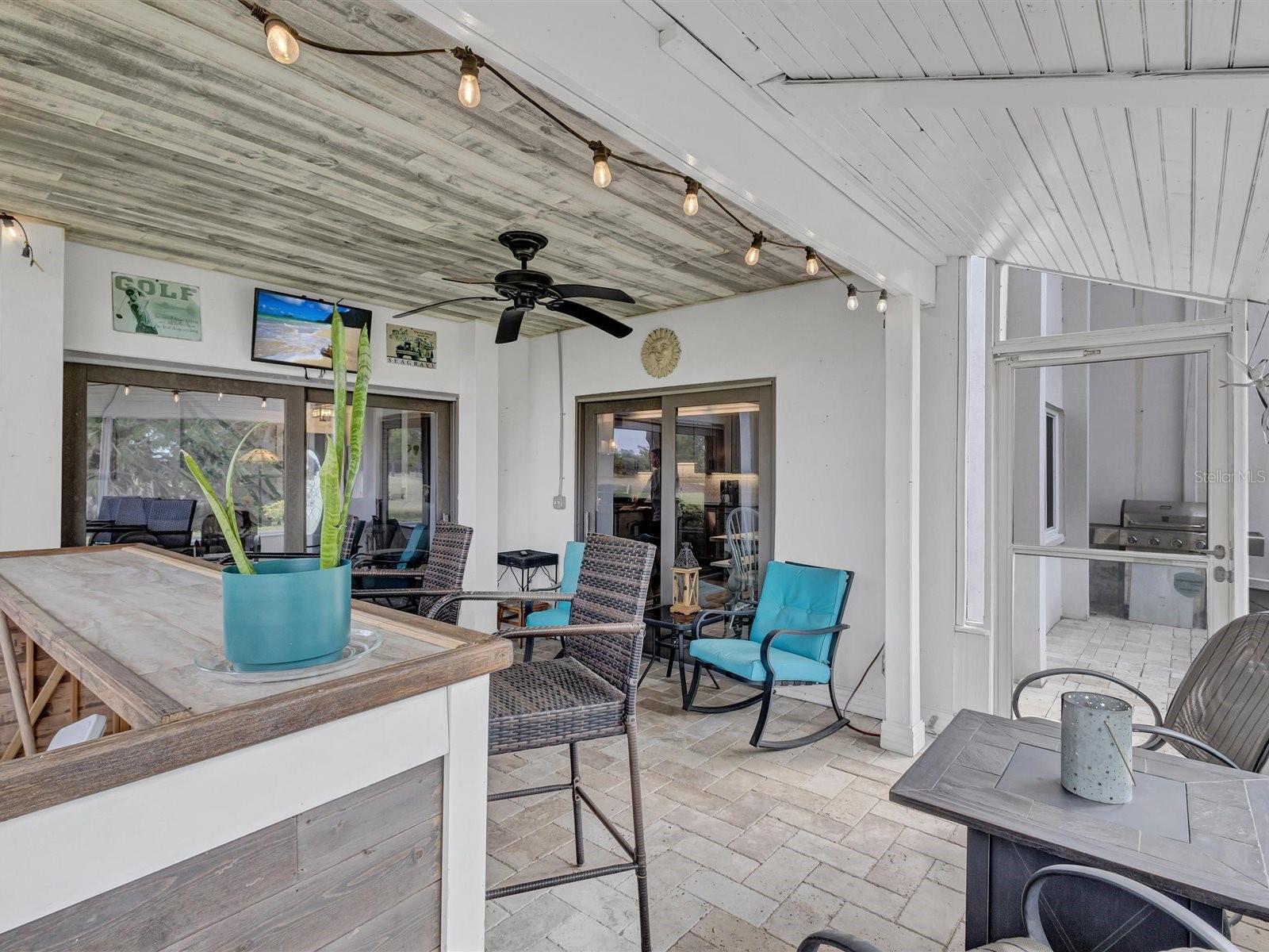 7581 CUMBERLAND RD #7, SEMINOLE, FL, 33777