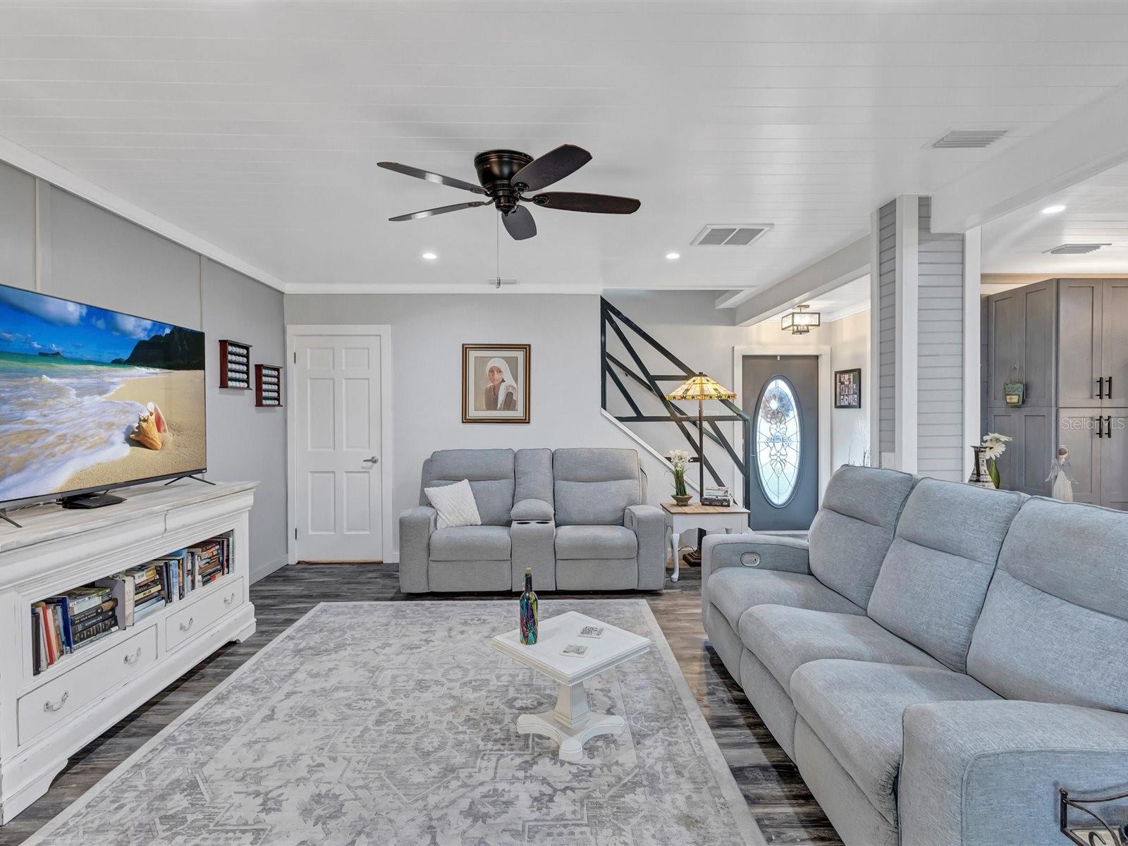 7581 CUMBERLAND RD #7, SEMINOLE, FL, 33777