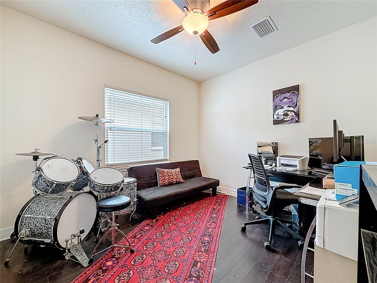 1590 BURNS DR, CLEARWATER, FL, 33764