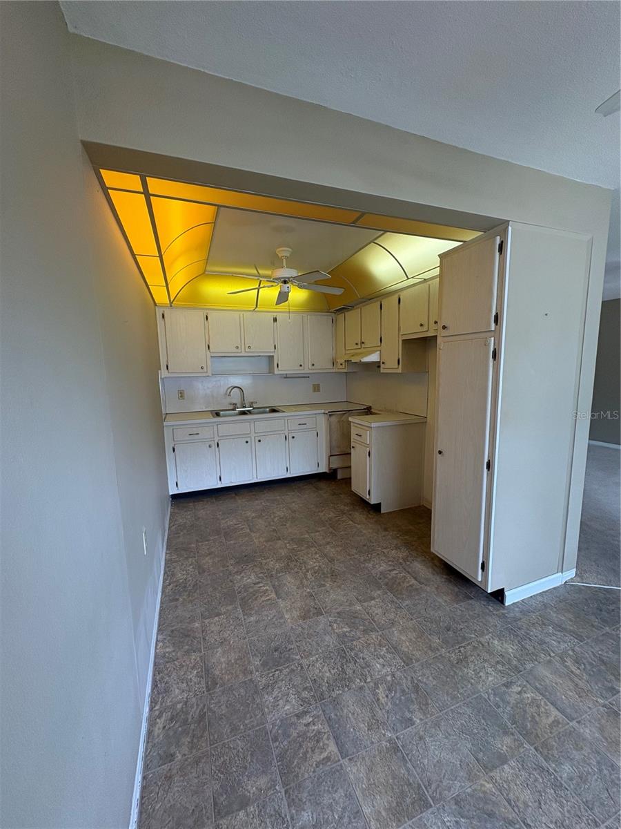 8220 112TH ST #109, SEMINOLE, FL, 33772