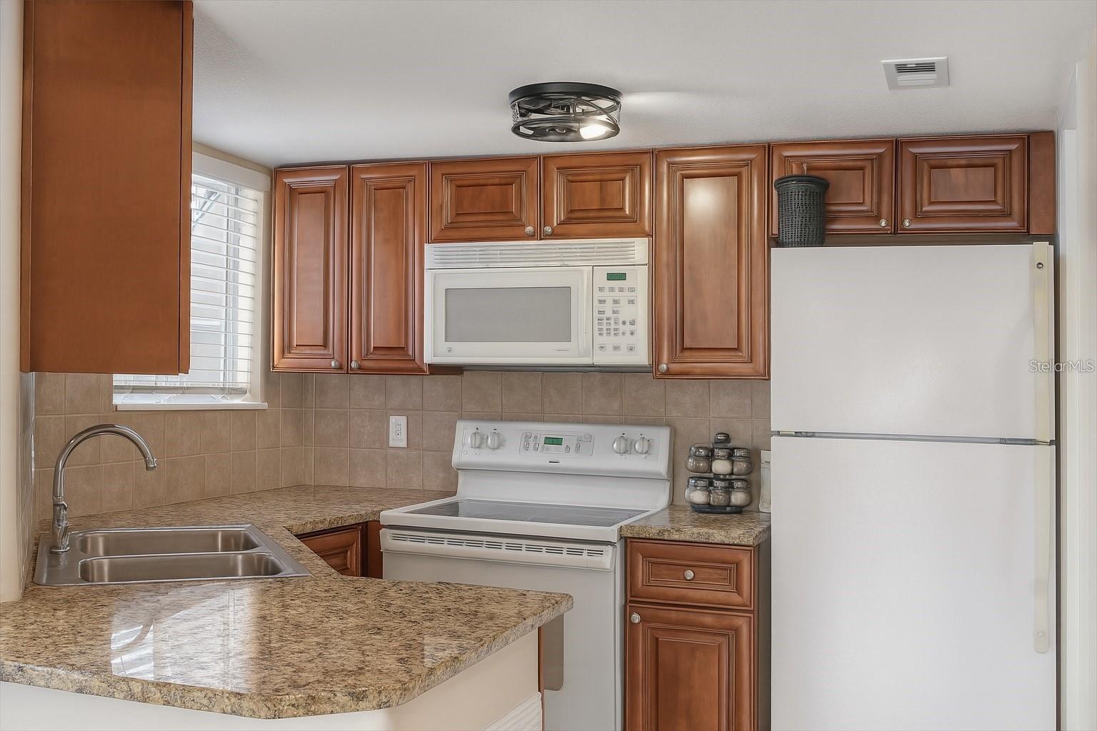 1948 LAKE ATRIUMS CIR #118, ORLANDO, FL, 32839