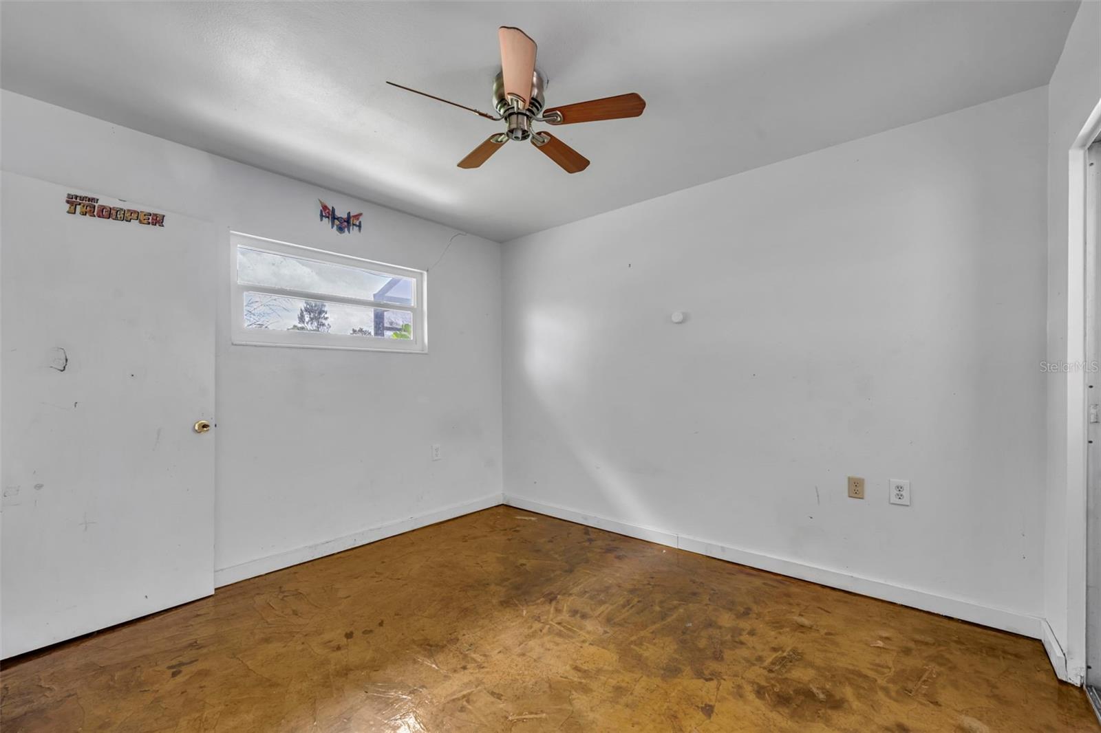 1336 E LAKE SHORE BLVD, KISSIMMEE, FL, 34744