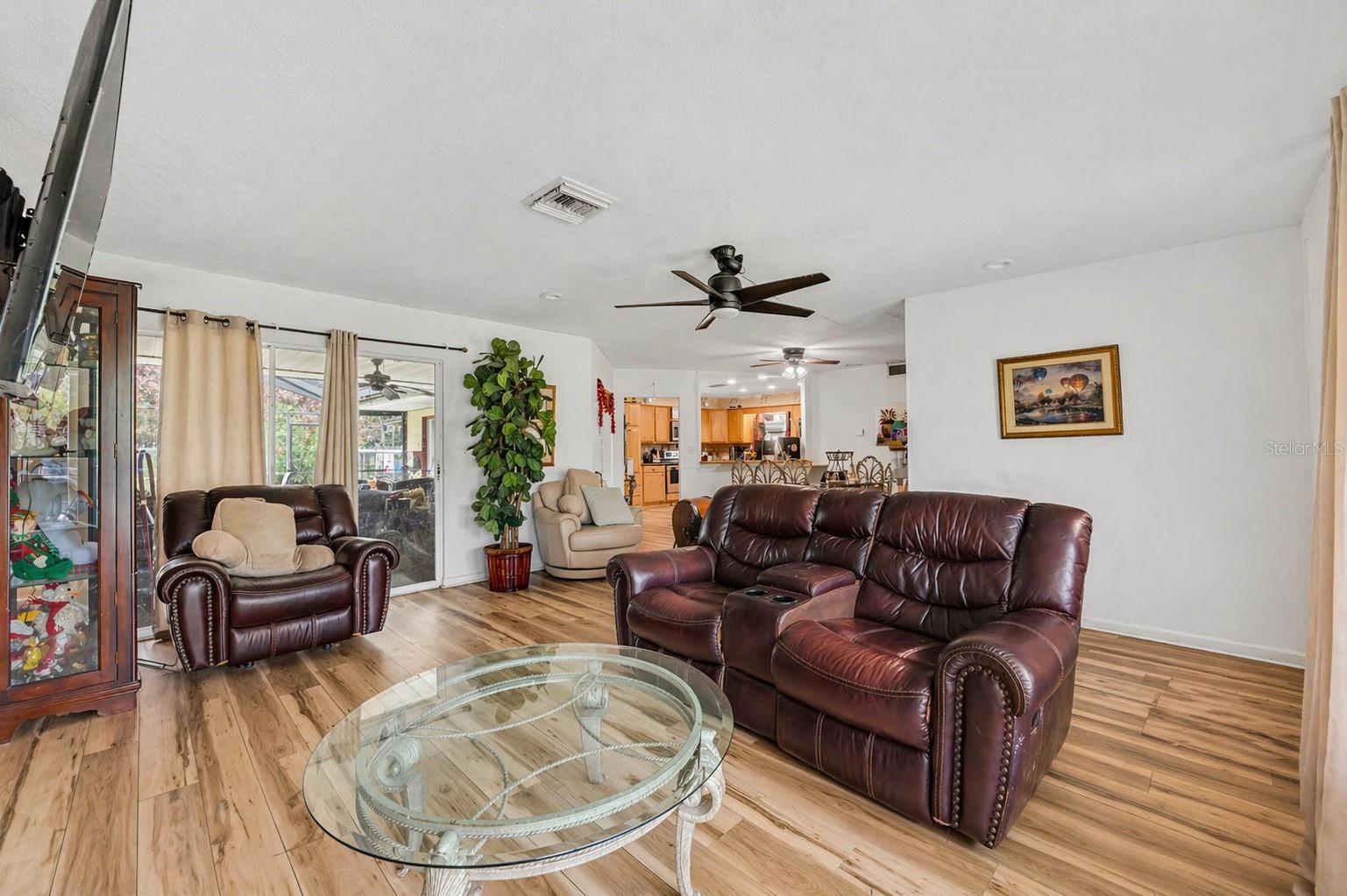 1336 E LAKE SHORE BLVD, KISSIMMEE, FL, 34744