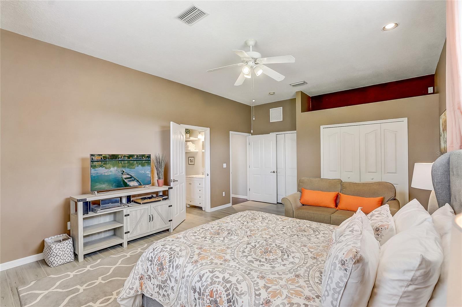 8314 VINTAGE DR, ORLANDO, FL, 32835