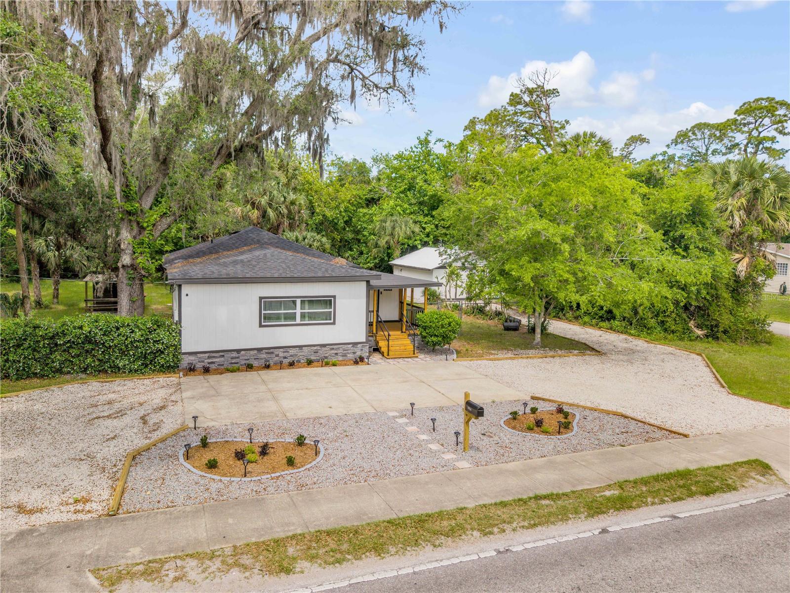 1956 PIONEER TRL, NEW SMYRNA BEACH, FL, 32168