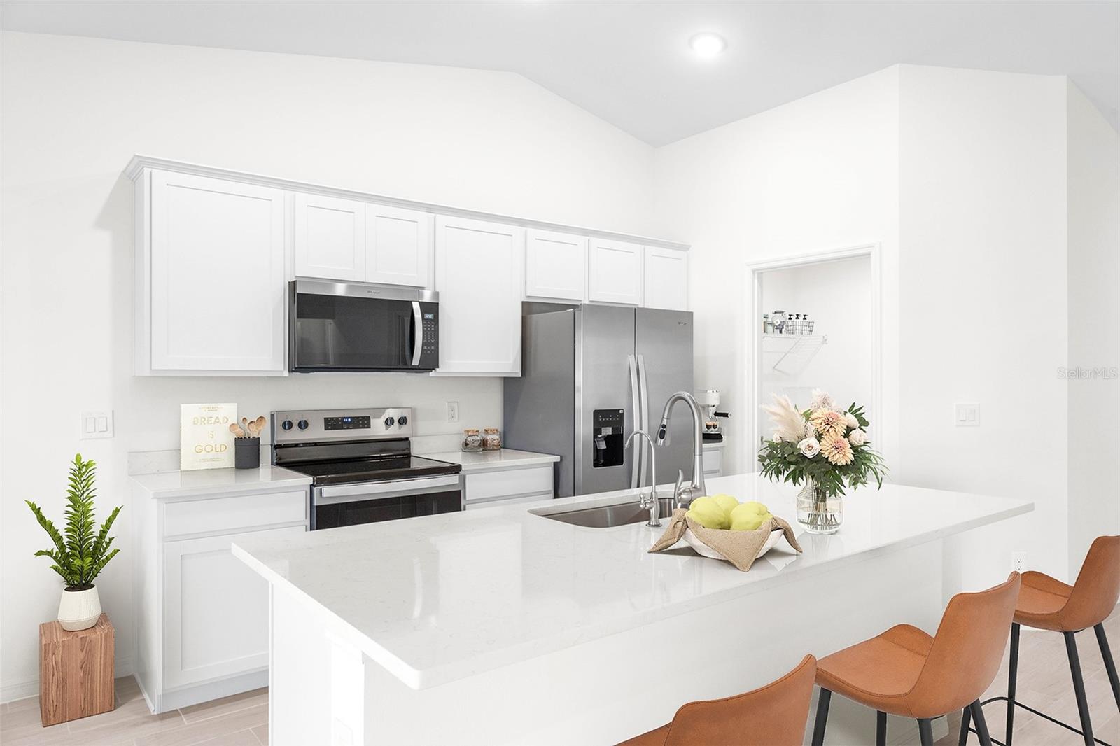 18108 ALEXANDER AVE, PORT CHARLOTTE, FL, 33954