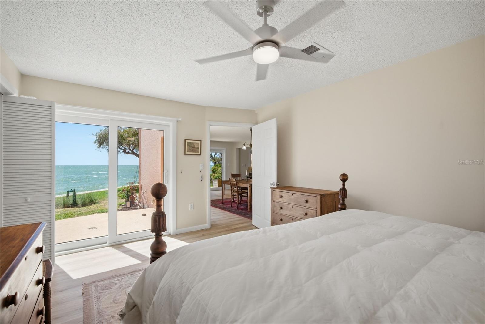 7400 SUNSHINE SKYWAY LN S #121, ST PETERSBURG, FL, 33711