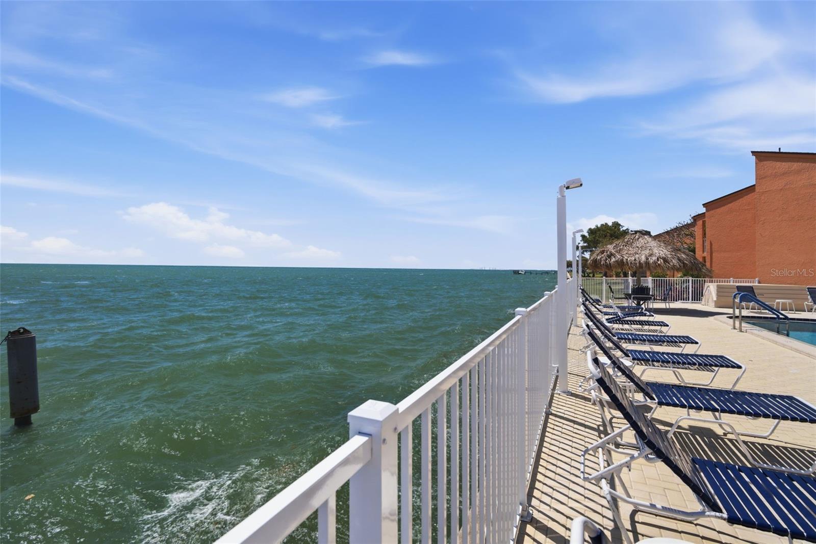 7400 SUNSHINE SKYWAY LN S #121, ST PETERSBURG, FL, 33711