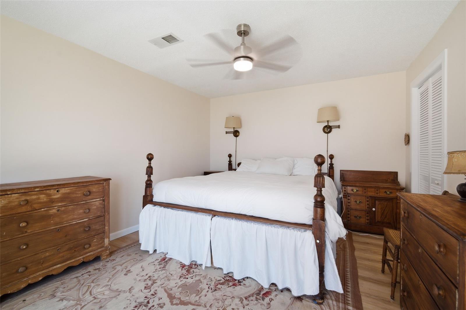 7400 SUNSHINE SKYWAY LN S #121, ST PETERSBURG, FL, 33711