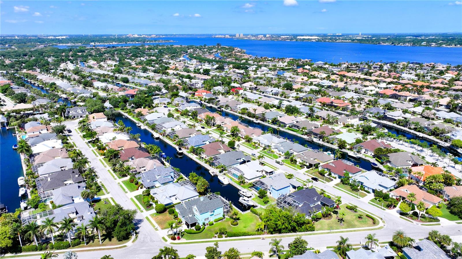 4748 COMPASS DR, BRADENTON, FL, 34208