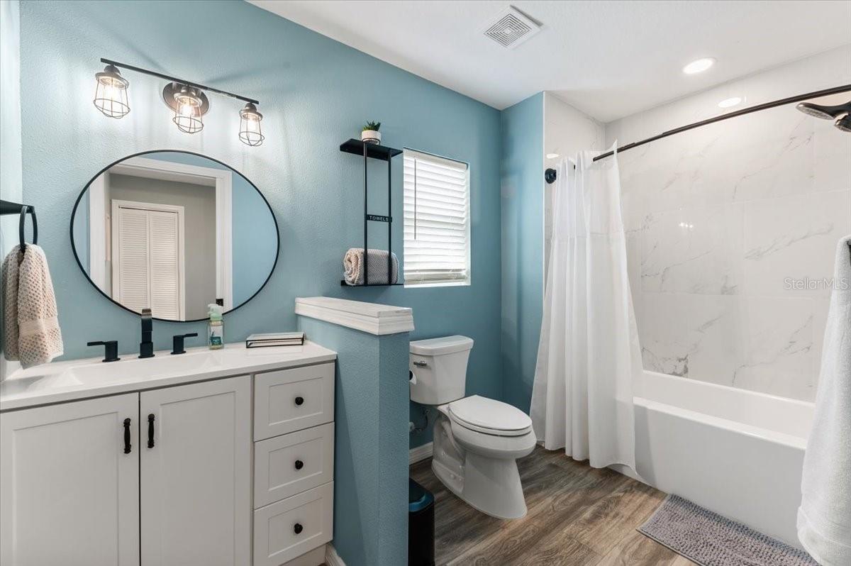 4748 COMPASS DR, BRADENTON, FL, 34208