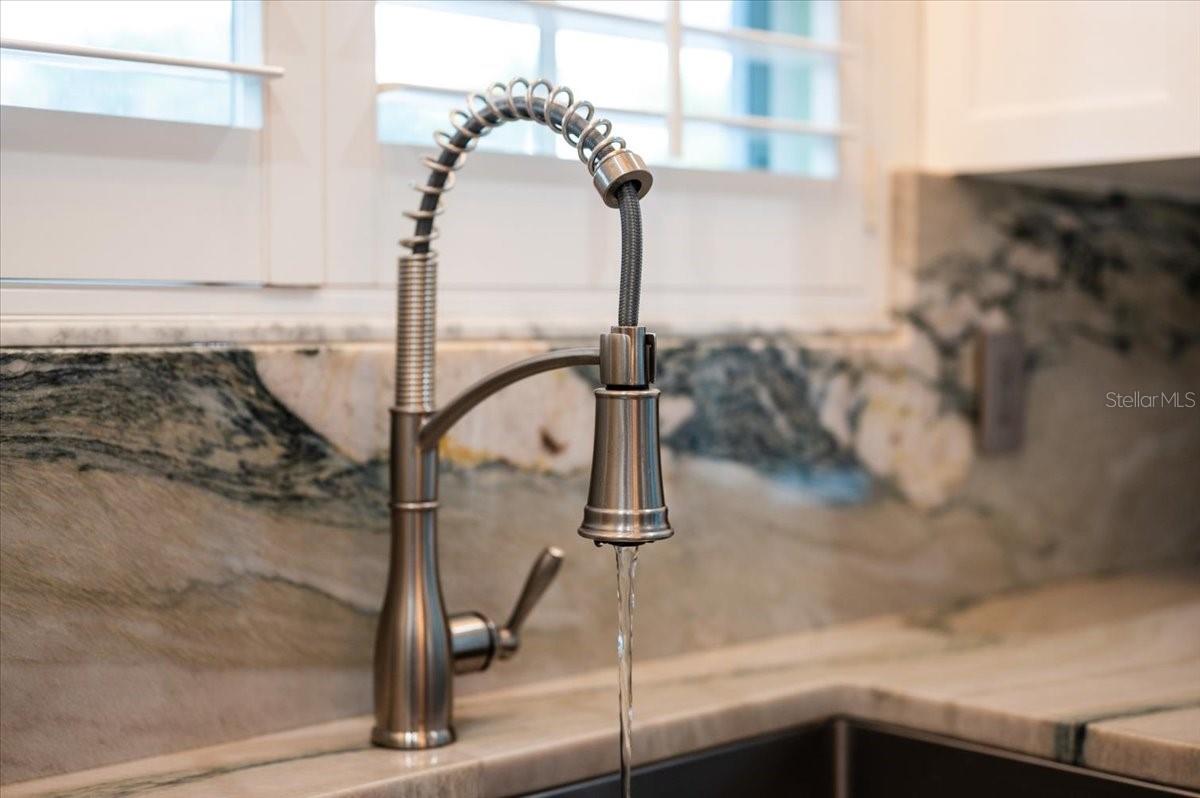 4748 COMPASS DR, BRADENTON, FL, 34208