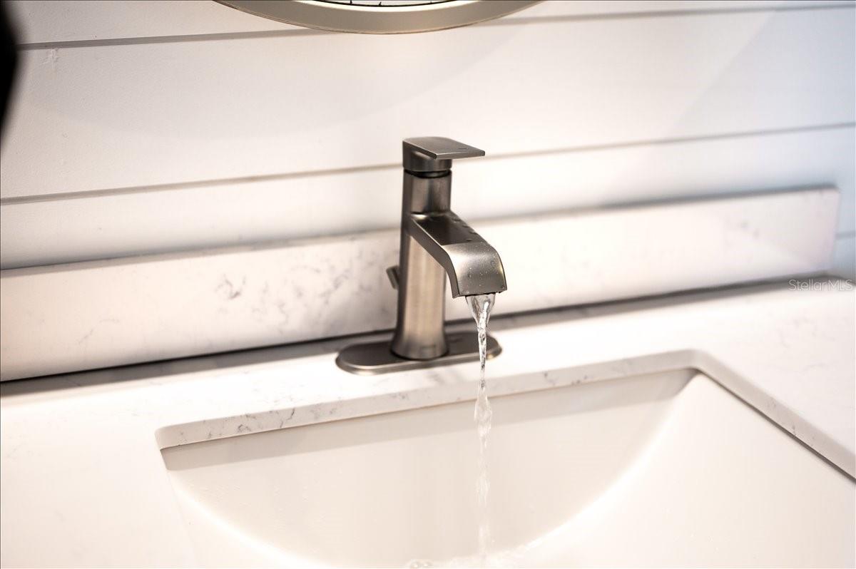 4748 COMPASS DR, BRADENTON, FL, 34208