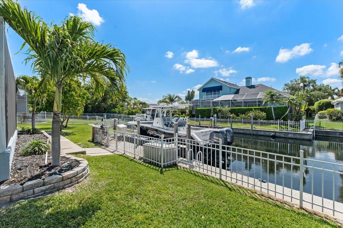 4748 COMPASS DR, BRADENTON, FL, 34208