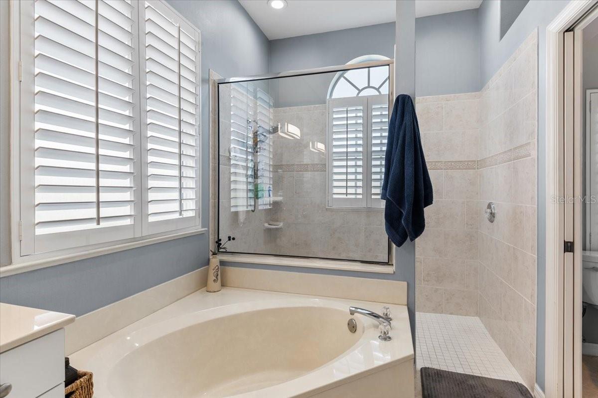 4748 COMPASS DR, BRADENTON, FL, 34208