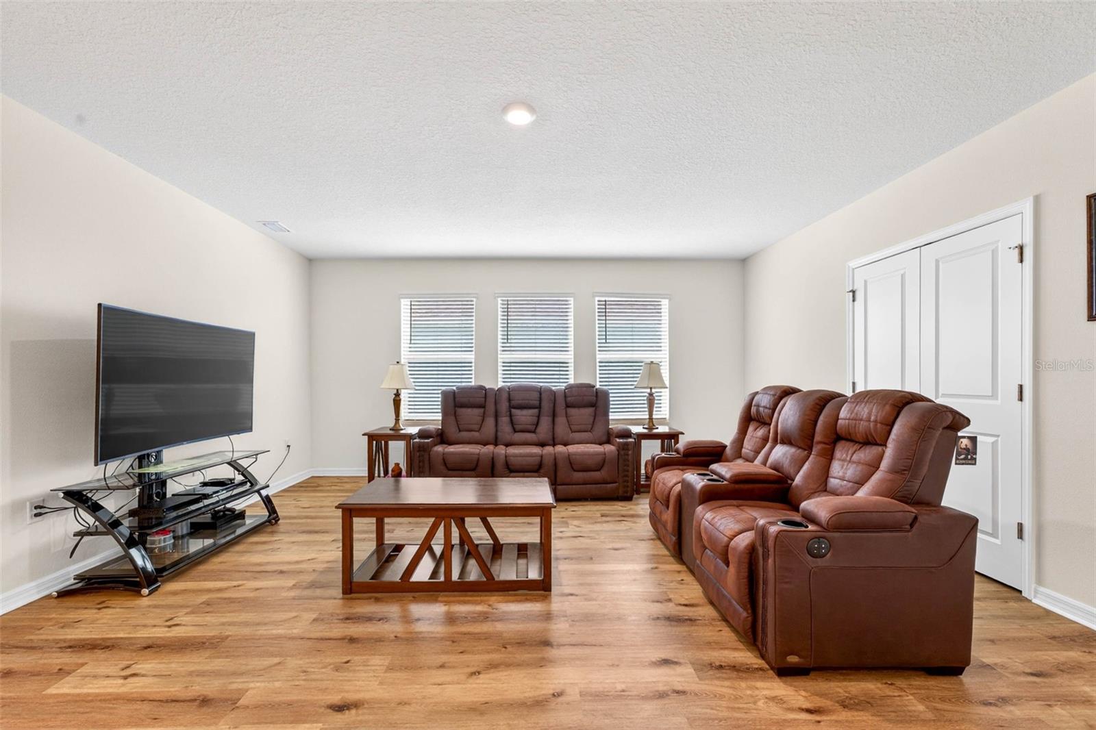 16946 OVAL RUM DR, WIMAUMA, FL, 33598