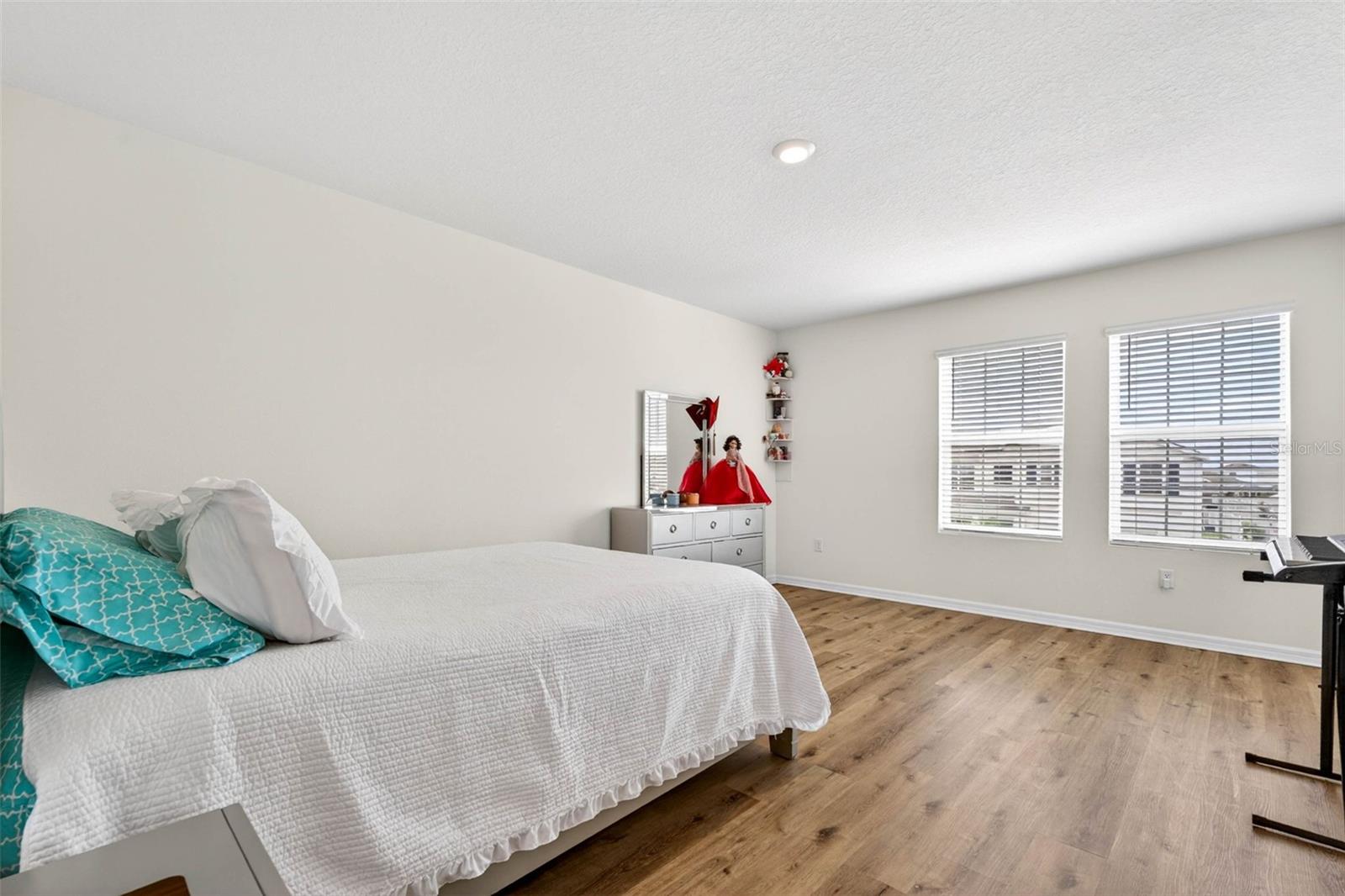 16946 OVAL RUM DR, WIMAUMA, FL, 33598