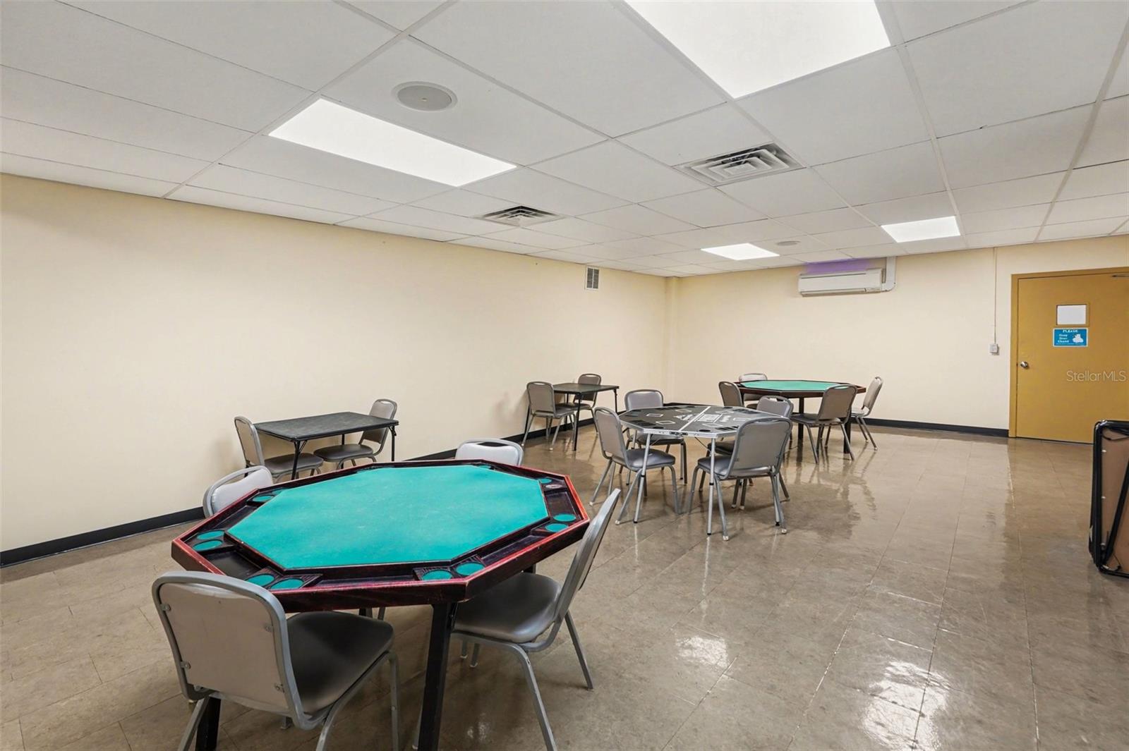 2449 COLUMBIA DR #29, CLEARWATER, FL, 33763