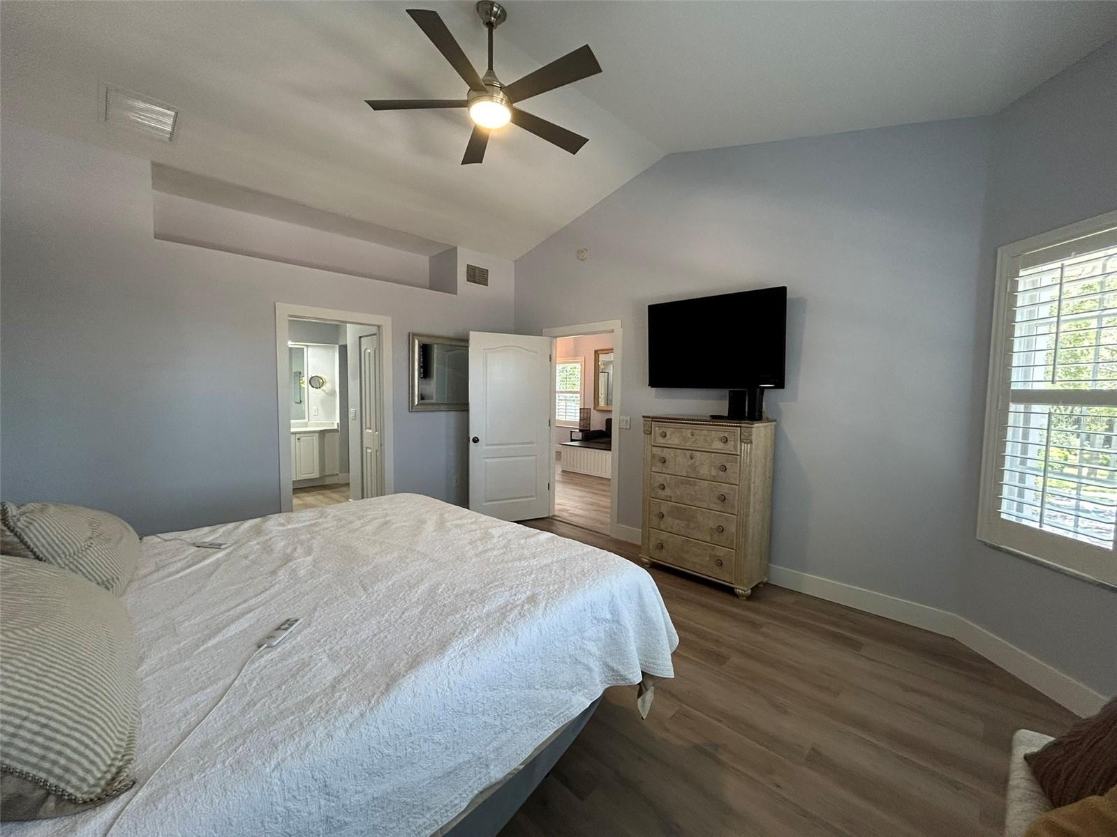 3702 54TH DR W #204, BRADENTON, FL, 34210